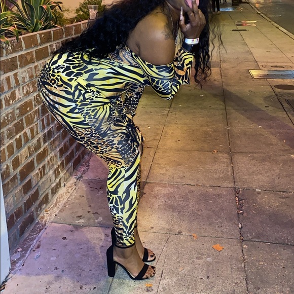 Yellow Animal Print Jumpsuit - Picture 6 of 13